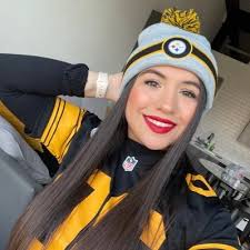 Melissa Limas (@melissalms1414)