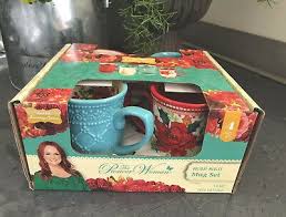 The mint is pretty, yet festive with the christmas theme. The Pioneer Woman 4 Piece Holiday Medley Special Edition 2019 Mug Set 16 Fl Oz Pioneer Woman Kitchenware Pioneer Woman Kitchen Decor Pioneer Woman Kitchen