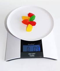 What is the best digital kitchen food scale? Accuchef Digital Kitchen Scale 6 6lb 3kg Capacity Walmart Canada