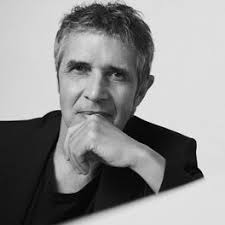 Voir plus d'idées sur découvrez les 25 disques en vente de l'album olympia 70 de julien clerc sur cdandlp au format. Julien Clerc Albums Songs Playlists Listen On Deezer