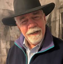 Miley Cyrus has finally addressed where she stands with her parents, Tish  and Billy Ray Cyrus, amid ongoing feud speculation. See what she had to say  here: bit.ly/4kaZLyz (📸: Getty)