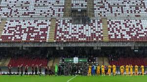 It is currently used mostly for football matches and is the home stadium of u.s. Non Solo Salernitana Lo Stadio Arechi Sogna Il Ritorno Della Nazionale