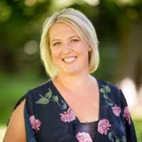 Katie Simpkins's Instagram, Twitter & Facebook