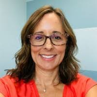 Ann Cheatham's Instagram, Twitter & Facebook