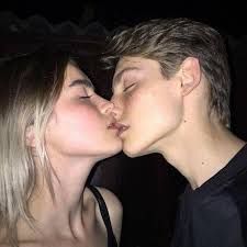 Wsadź sobie te przeprosiny głęboko w dupe 🙂