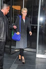 Official Hermes Jypsiere Celebrity 4852c 78fc7 It has an adjustable strap with a shoulder pad, and has lots of pockets inside. www atuttogossip com