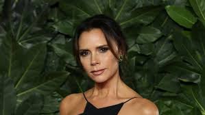 Her friend's squad consists of 4 girls in total. Selena Gomez Was Hat Es Mit Diesem Tattoo Auf Sich Weltweitestars