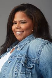 Kara Groh's Instagram, Twitter & Facebook