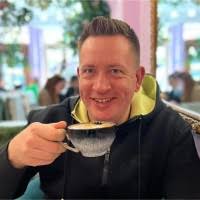 100+ Profile mit dem Suchbegriff „Nicoll“