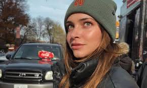 Minnie West, hija de Amparín Serrano, reaparece después de estar internada  en un centro psiquiátrico