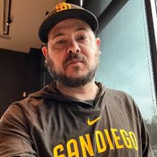 chris callari (@blochef61)