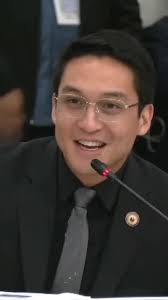 Bat po kinikilig your Honor?? #cassandraong #almario #senate #senatehearing  #justforfun #lo #fyp