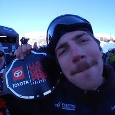 Hunter Hess's Instagram, Twitter & Facebook