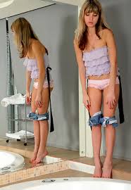 Mistress priscila is in her bathroom and just finished to take a long piss. Pissing Picture Galleries Az Gals Free Porn From A To Z