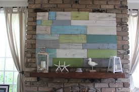So for today, we will be showing you a couple of bedroom photos that show you accent walls made from pallet. These 22 Pallet Wall Art Ideas Will Have You Busy By The Weekend