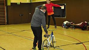 Kunstradsport: Kunstradfahren beginnt mit Balance