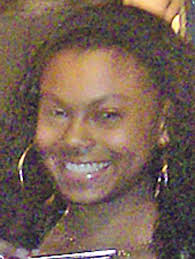 Ex-Pershing student earns journalism scholarship