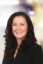 Barbara Maloney's Instagram, Twitter & Facebook