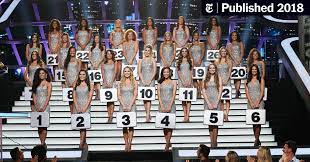 Cnbc has brought back one of america's most popular and beloved game shows, <i>deal or no deal</i>, with it's original, iconic host, howie mandel.<br /> <br /> in one of the most exciting and dramatic game shows on television, contestants play and deal for a top prize of $1 million. Deal Or No Deal Gets A Revival But Should Its Bevy Of 26 Models The New York Times