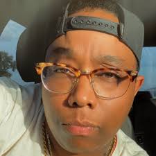 When your wife won't leave you alone… I just negotiate…she get what she  wants… I get what I want.. 😂😍🥰 @ciara