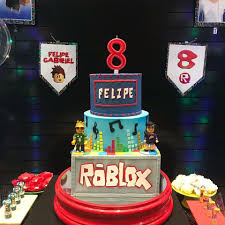 De roblox, fiesta tematica de roblox, ideas para hacer una fiesta de roblox, como hacer una fiesta de cumpleaños con tema de roblox, centros de mesa de roblox, piñatas de roblox, dulceros de roblox para cumpleños Fiesta Tematica De Roblox Para Ninos Ideas Para Decorar