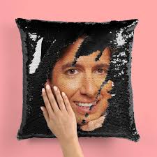 Loves Raymond Poster