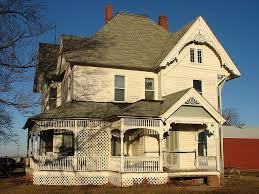 Crafty ornaments bear the names of children from maryland, michigan and the northern mariana islands. White Victorian Farm House Victorian Homes Victorian Farmhouse Farmhouse Style House