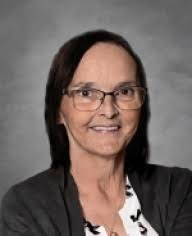 Doris Bouchard's Instagram, Twitter & Facebook