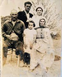 Eski fotoğraflar.. 1966 senesi 2. Sınıf öğrencileri.. Öğretmen Abdullah  Bayar