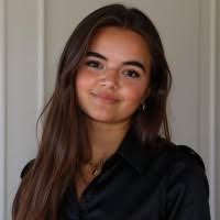 9 "Amber Drost" profiles