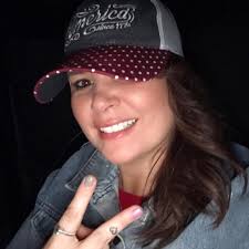 Tanya Eldred's Instagram, Twitter & Facebook