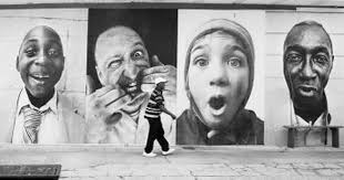 Hundreds invited to have their face imprinted