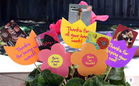 Gift cards make the easiest gift to give and dressing them up with a super cool holder will let the recipient know you didn't cop out on a gift, you. The Best Gift Card Tree And Gift Card Wreaths Ever Gcg