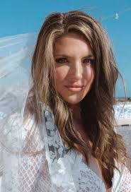 Wendy Dobbins's Instagram, Twitter & Facebook