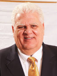 Augustin Cruz's Instagram, Twitter & Facebook