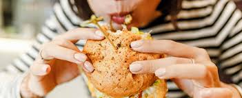 Are You Eating Too Fast? | Henry Ford Health - Detroit, MI