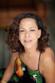 With the release of her debut tanto tempo in 2000, the brazilian singer bebel gilberto and the late dj suba redefined the bossa nova sound. Bebel Gilberto