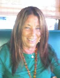 Donna Mclellan's Instagram, Twitter & Facebook