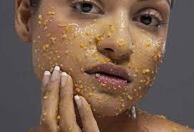 15 Simple & Effective Homemade Scrubs For Oily Skin
