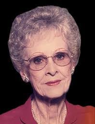 Kaye Carson's Instagram, Twitter & Facebook