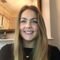 Vicky Mclean's Instagram, Twitter & Facebook