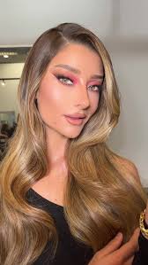 She didnt get her time to shine ngl #mrarmstrong #meggriffin #blondemeg  #robertatubbs #theclevenlandshow #familyguy #girltok #tiktokseo #makeup  #transition #ottawa