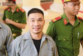Tổng thống dương văn minh (đeo kính, cúi đầu) bị bộ đội cộng sản đưa đi trong ngày 30/04/1075. Ong Trum VÄn Kinh DÆ°Æ¡ng Cuá»c VÆ°á»£t Ngá»¥c Trong Ä'em Va Má»'i Tinh Vá»i Ngá»c Miu