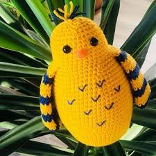 Repost Neseli Ilmek With Get Repost Arkadaslar Merhaba Soz Verdigim Gibi Tombul Fenerbahceli Kus Un Tarifini Paylasi Crochet Hats Crochet Character