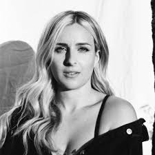 CéLINA WOLFE Tickets