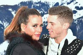 The former king of the jungle and dsds star joey heindle (27) is now a real paramedic. Joey Heindle Seine Ex Justine Erhebt Schwere Vorwurfe Gegen Ihn Gala De