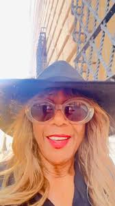 Sunsets are magical…make a wish. Castello Carlo V aka Michele's Castle  Lecce. #italy #everyone #lifestyle #puglia #lecce #love #god #realtor  #sunset