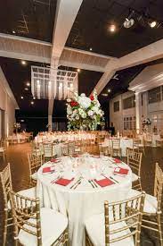 Photographer In Greenville Nc Captures Perfect Wedding At Rock Springs Nc Wedding Wedding Southern Wedding