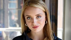 Betty is the daughter of thorsten flinck and annika jankell. Happy Jankell Om Nya Serien Ambassadoren Elle