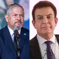 ➪Tras los calificativos de “bachiller” de Salvador Nasralla a Mel Zelaya,  el canciller Enrique Reina dice que “El expresidente Zelaya es un líder  latinoamericano reconocido que ha destacado y ha conseguido ganar